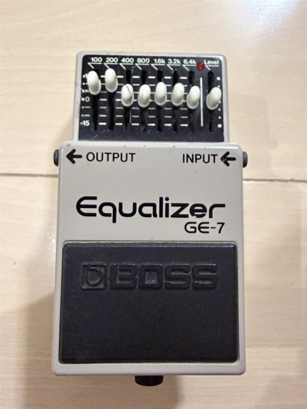 BOSS GE-7の画像